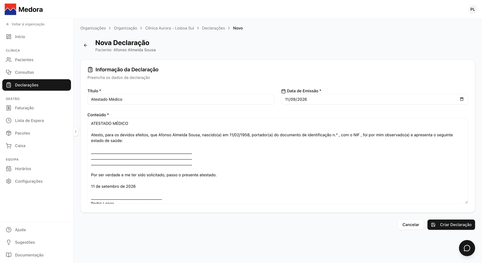 Formulário de nova declaração, com o título, a data de emissão e o conteúdo do atestado médico