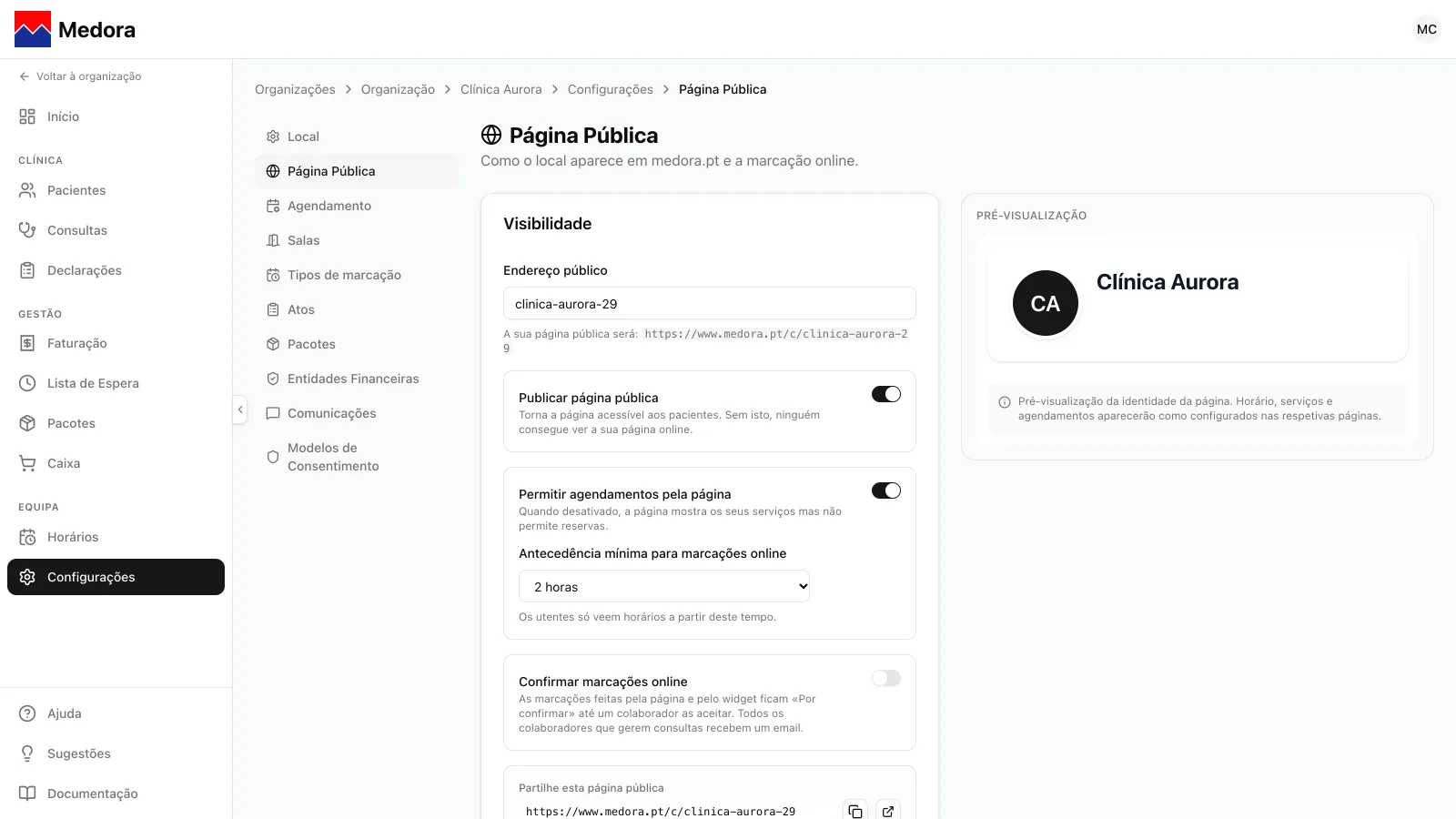 Configurações › Página Pública, cartão Visibilidade com o endereço público, Publicar página pública e Permitir agendamentos pela página ativos e a antecedência mínima de 2 horas